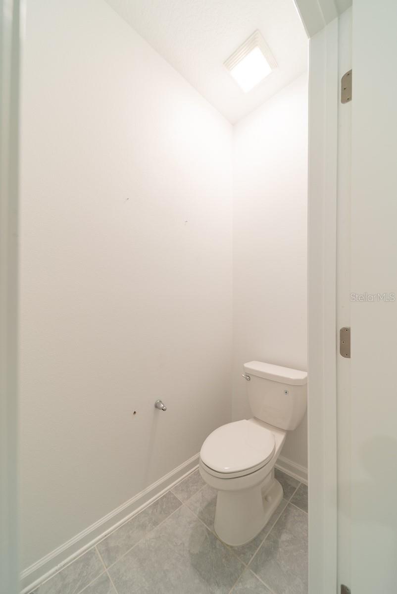 Image 41 of 42 For 2898 Armstrong Avenue