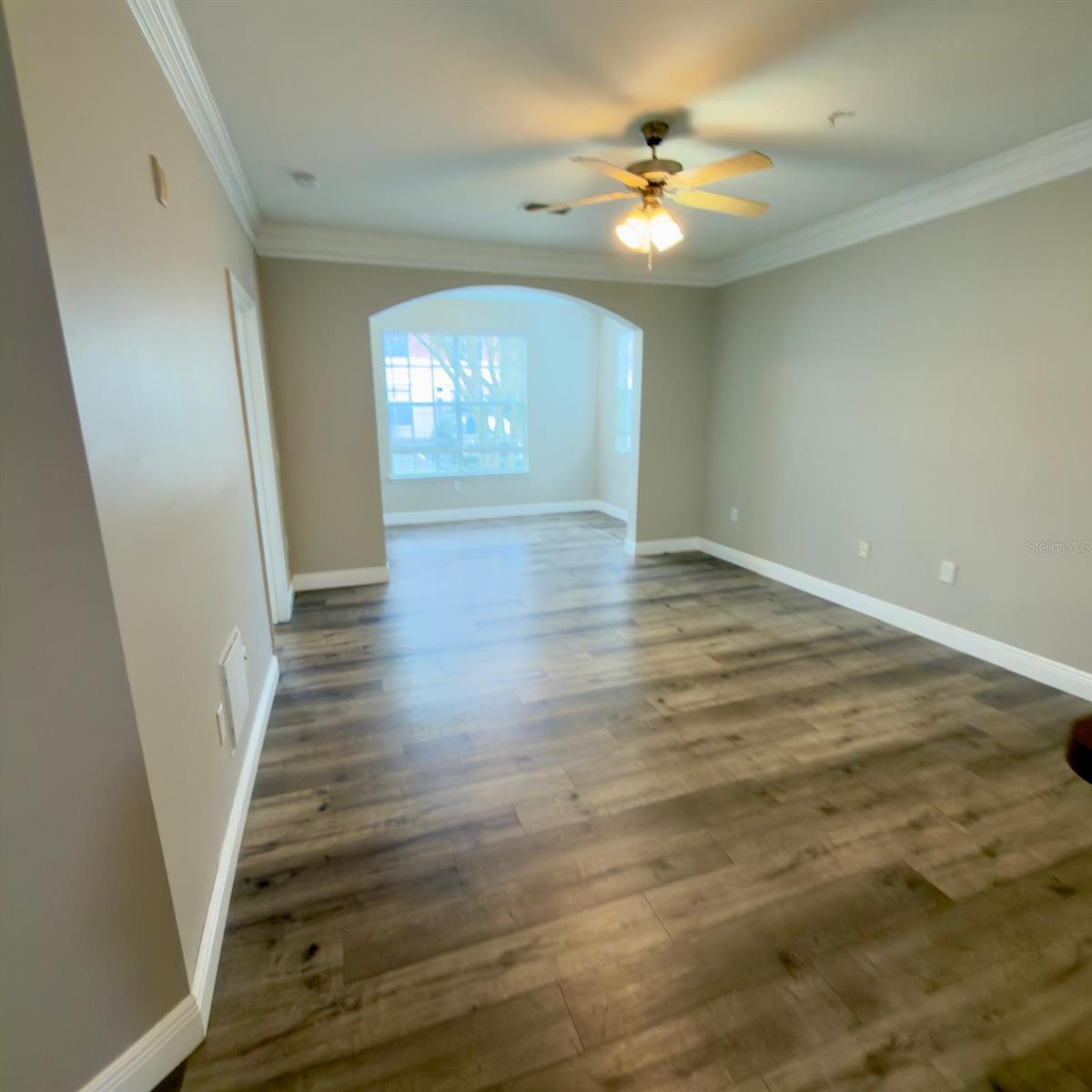 Image 11 of 30 For 12861 Madison Pointe Circle 101