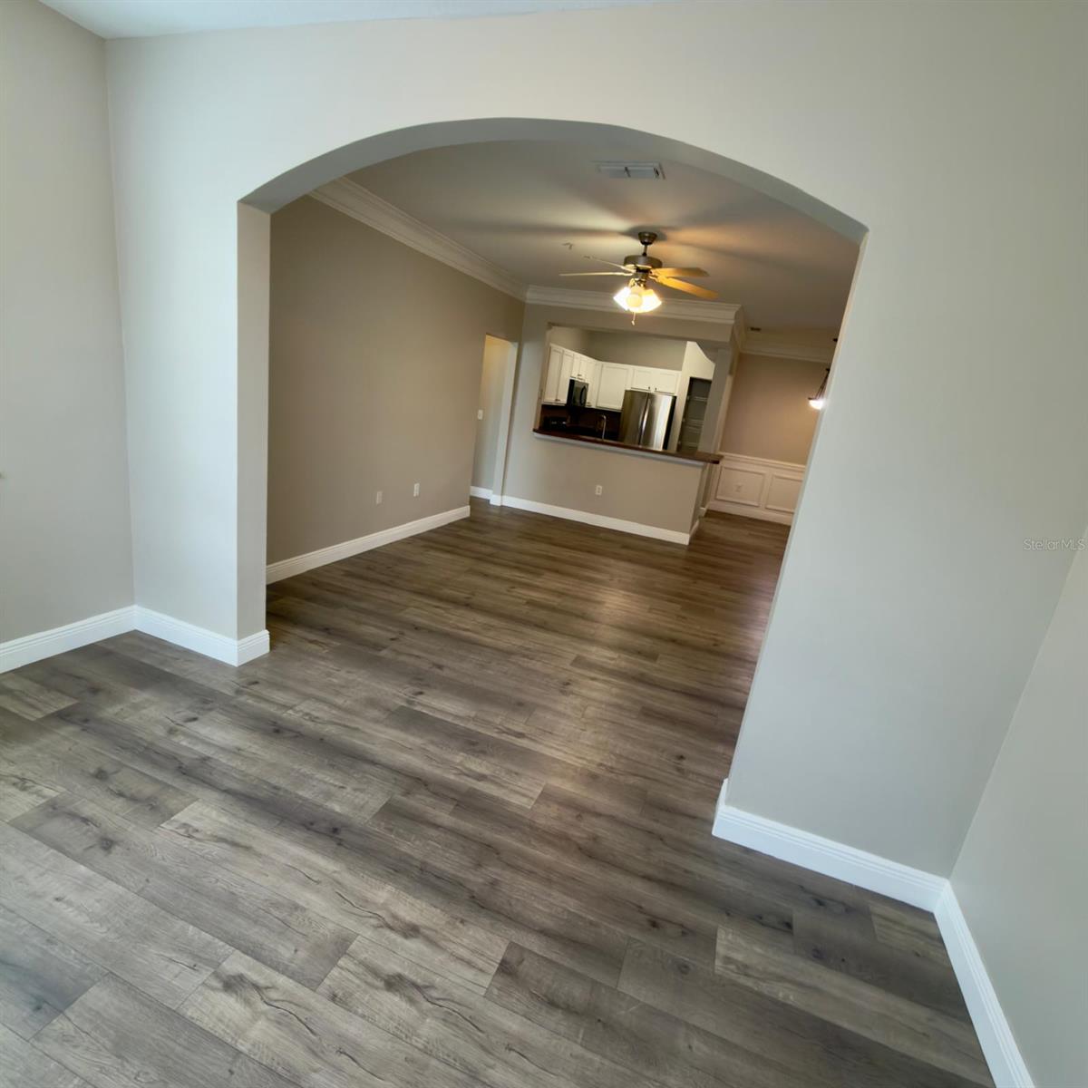 Image 13 of 30 For 12861 Madison Pointe Circle 101