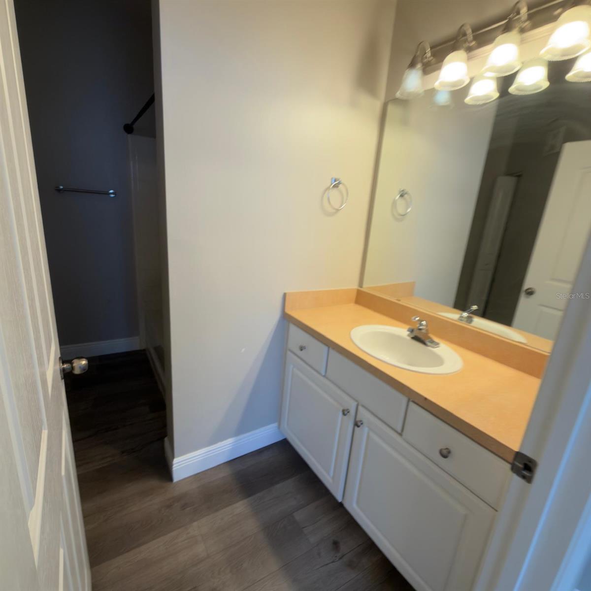 Image 16 of 30 For 12861 Madison Pointe Circle 101