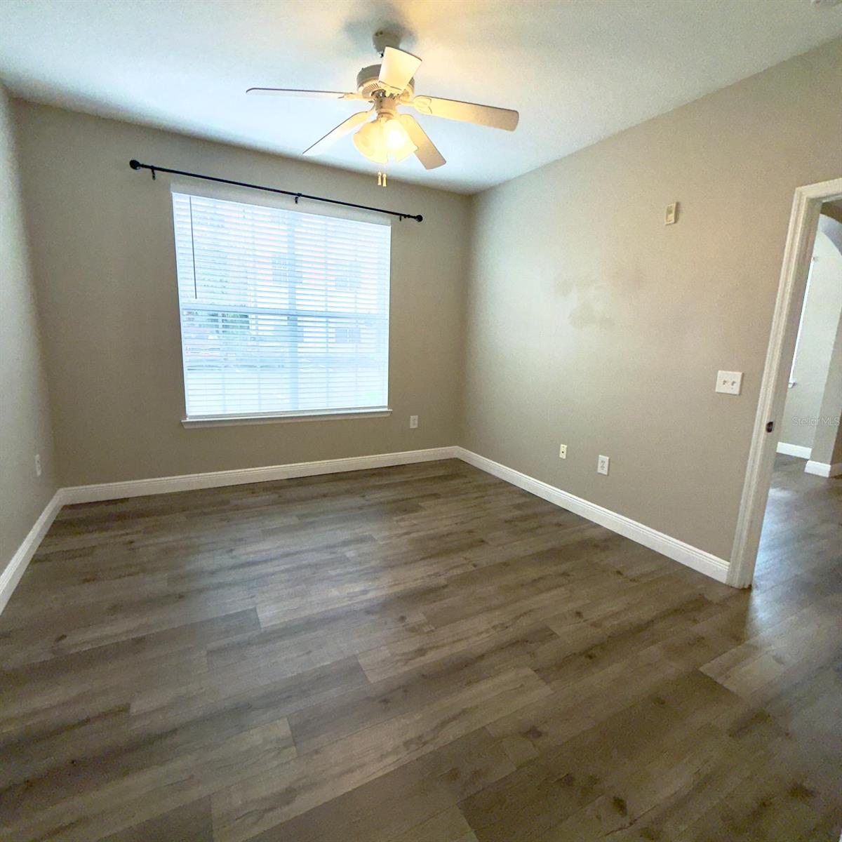 Image 19 of 30 For 12861 Madison Pointe Circle 101