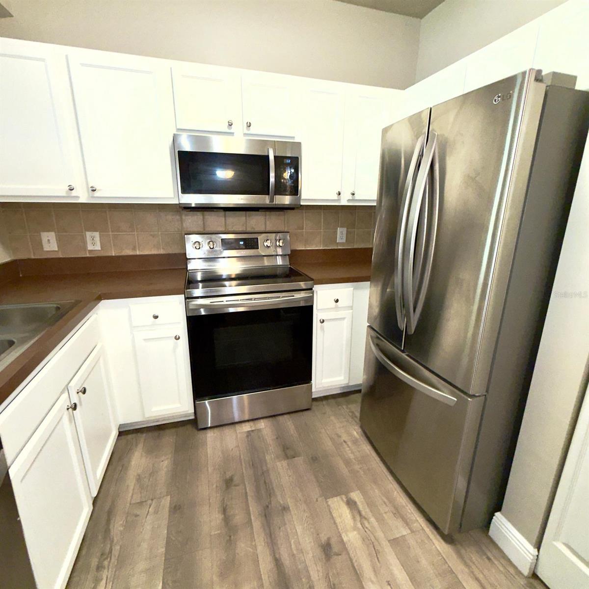 Image 5 of 30 For 12861 Madison Pointe Circle 101