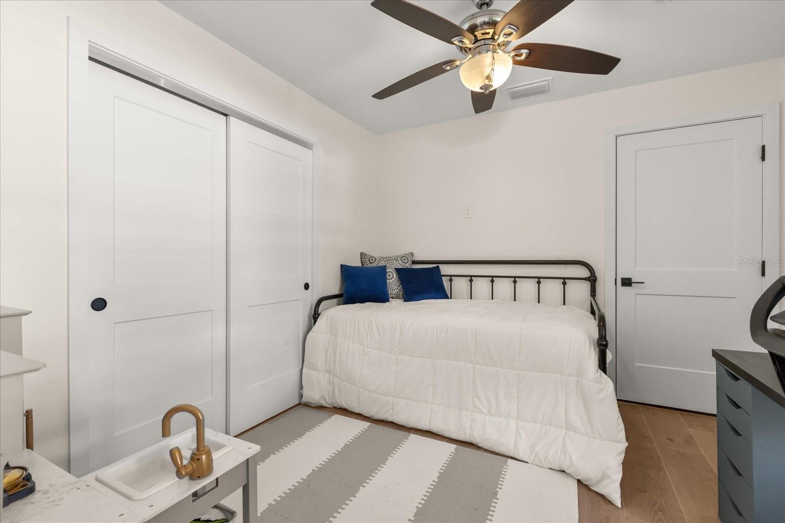 Image 13 of 37 For 1730 Highland Drive