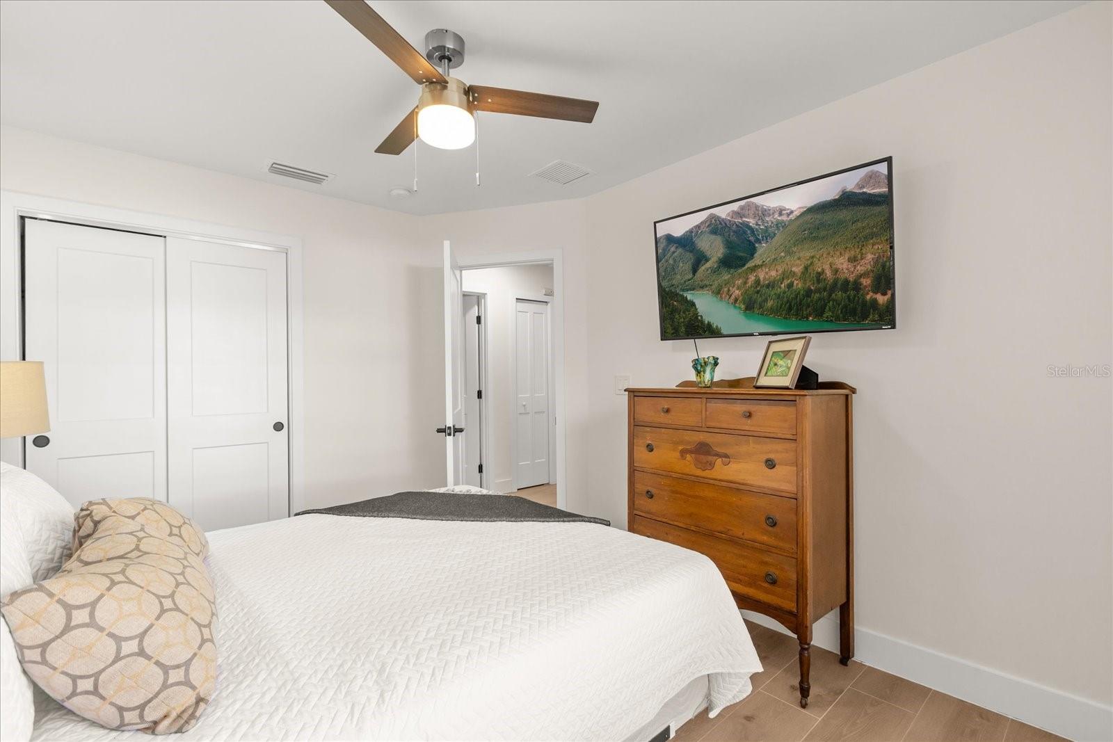 Image 18 of 37 For 1730 Highland Drive