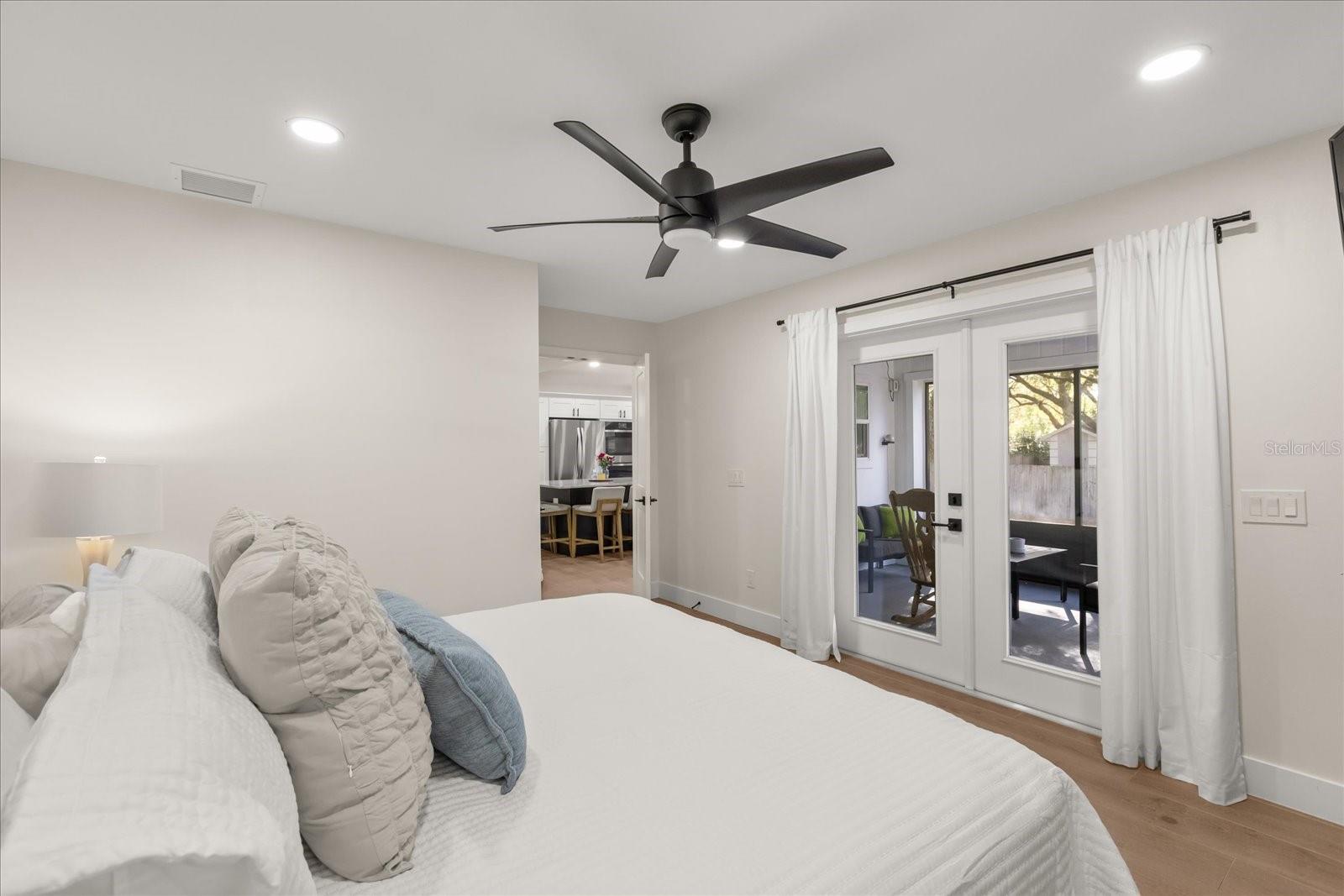 Image 21 of 37 For 1730 Highland Drive