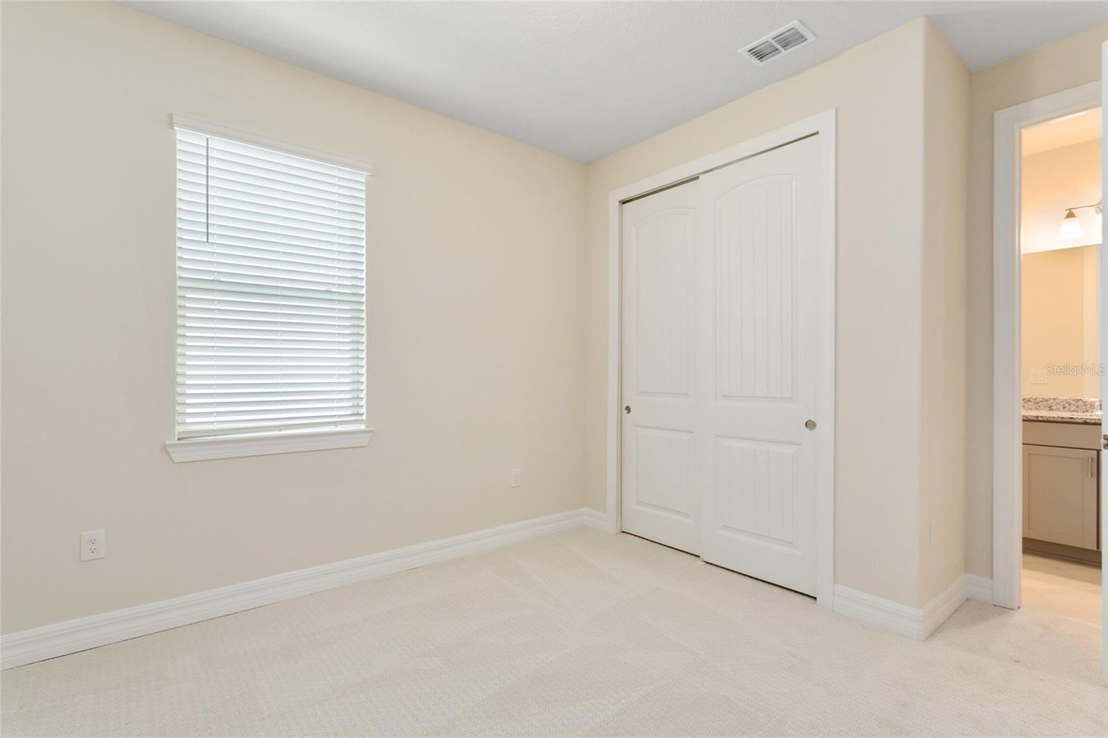 Image 23 of 37 For 9212 Hanging Vine Court