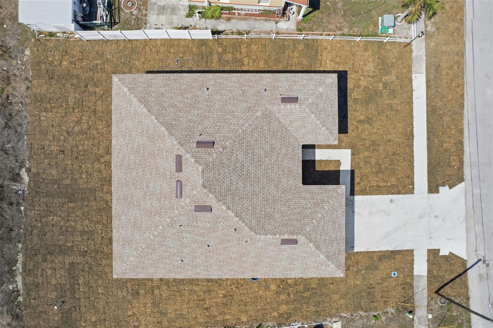 Image 17 of 38 For 21929 Felton Avenue