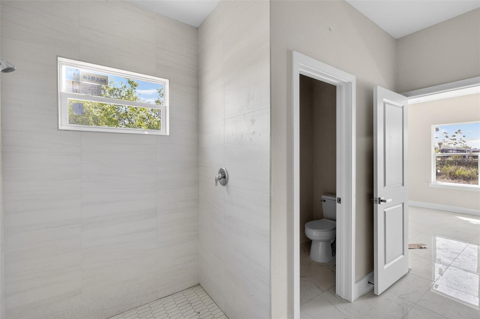 Image 23 of 38 For 21929 Felton Avenue