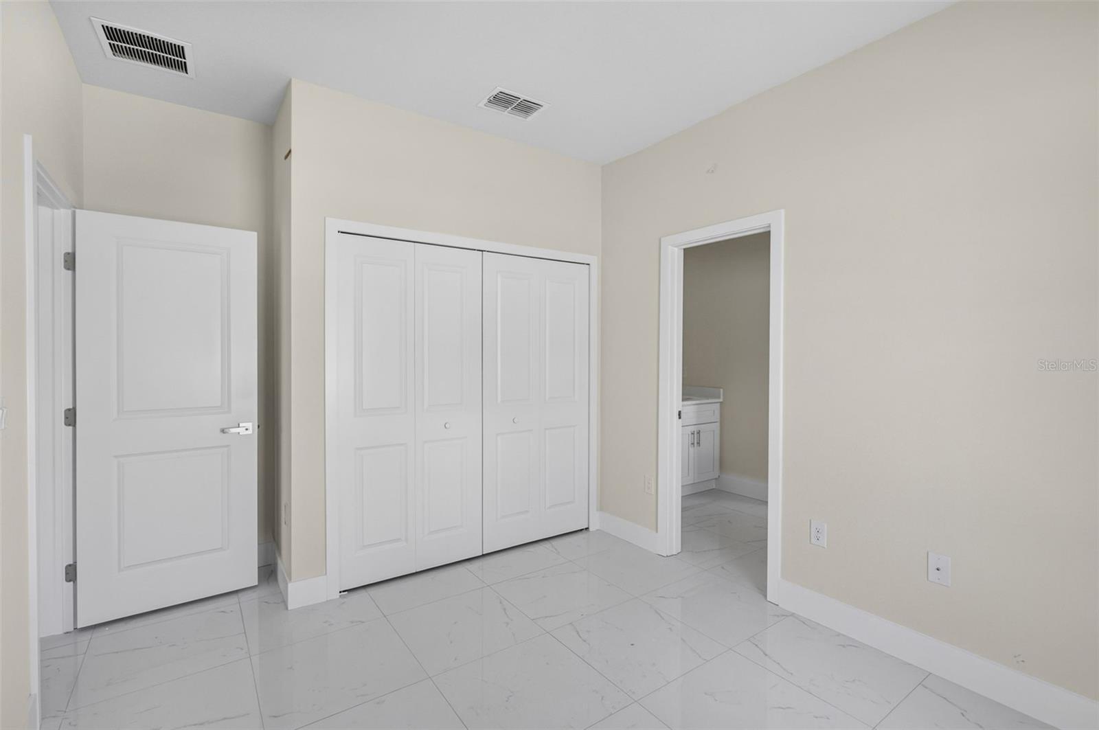 Image 30 of 38 For 21929 Felton Avenue