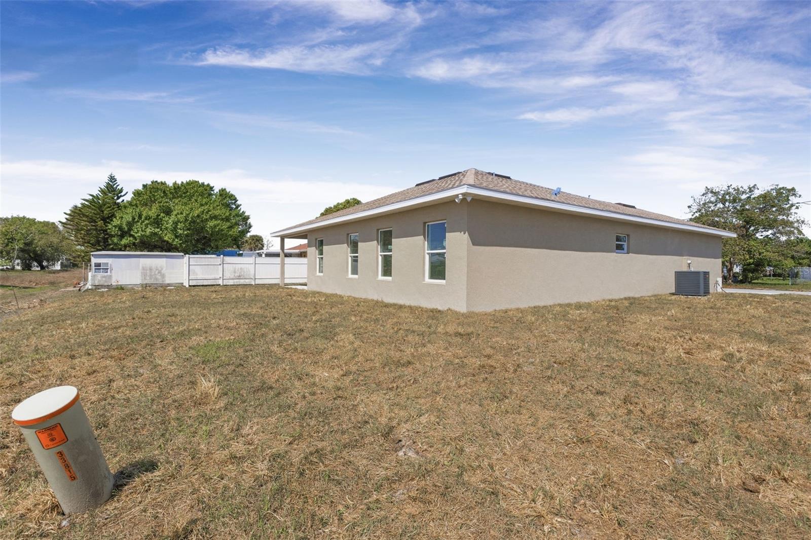 Image 4 of 38 For 21929 Felton Avenue