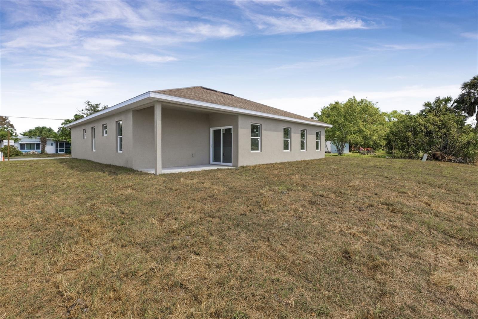 Image 5 of 38 For 21929 Felton Avenue