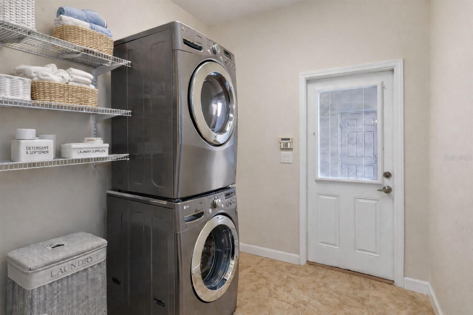 Image 15 of 36 For 9016 Savannah Magnolia Lane