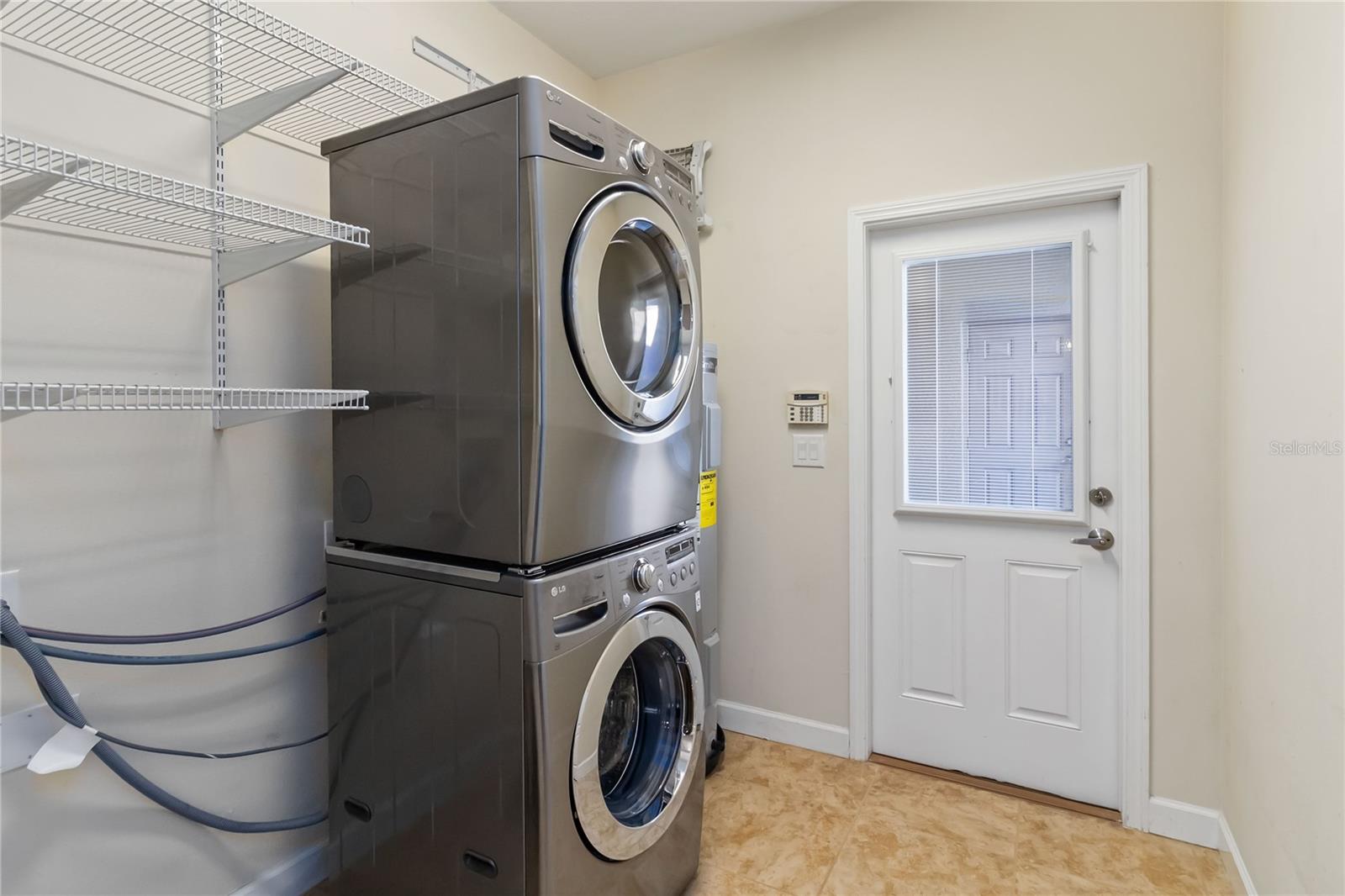 Image 25 of 36 For 9016 Savannah Magnolia Lane