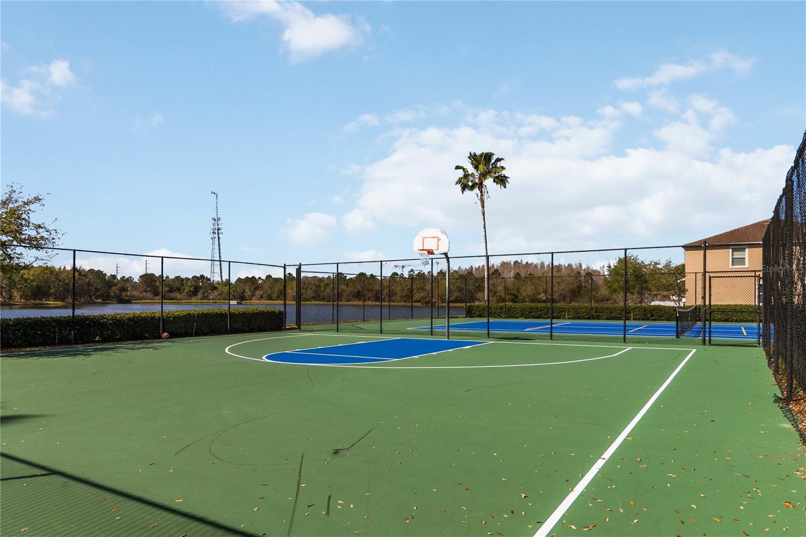 Image 35 of 36 For 9016 Savannah Magnolia Lane