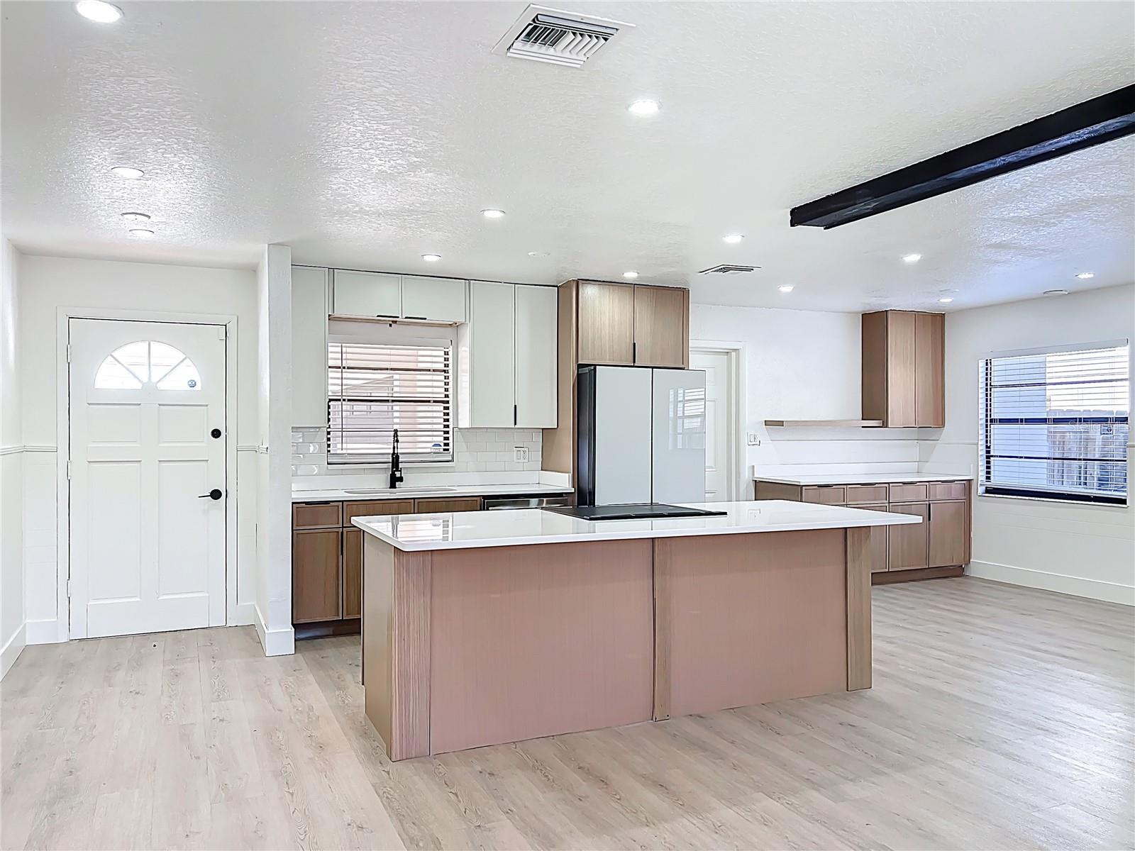 Image 15 of 58 For 3463 Arnel Drive