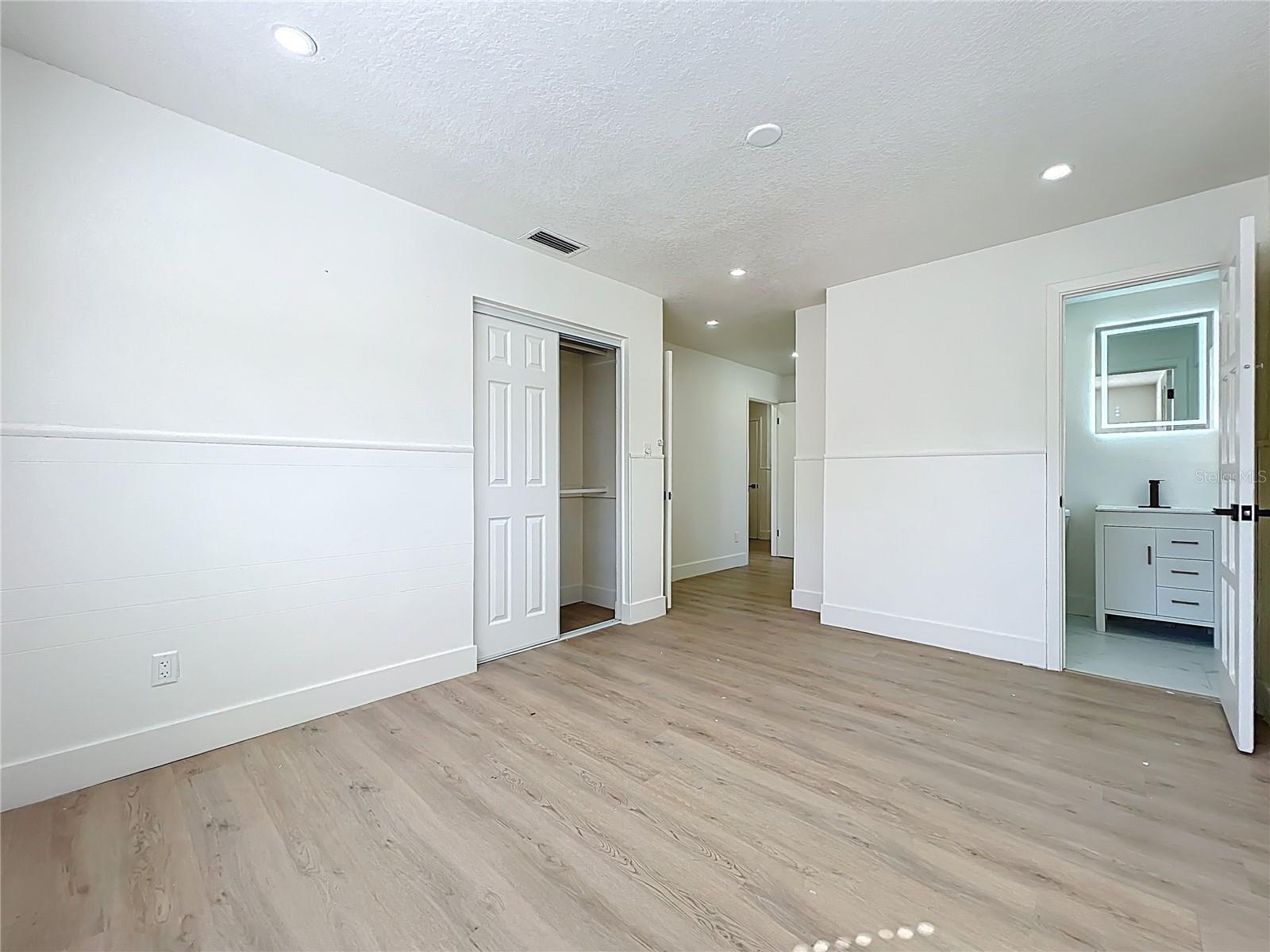 Image 22 of 58 For 3463 Arnel Drive