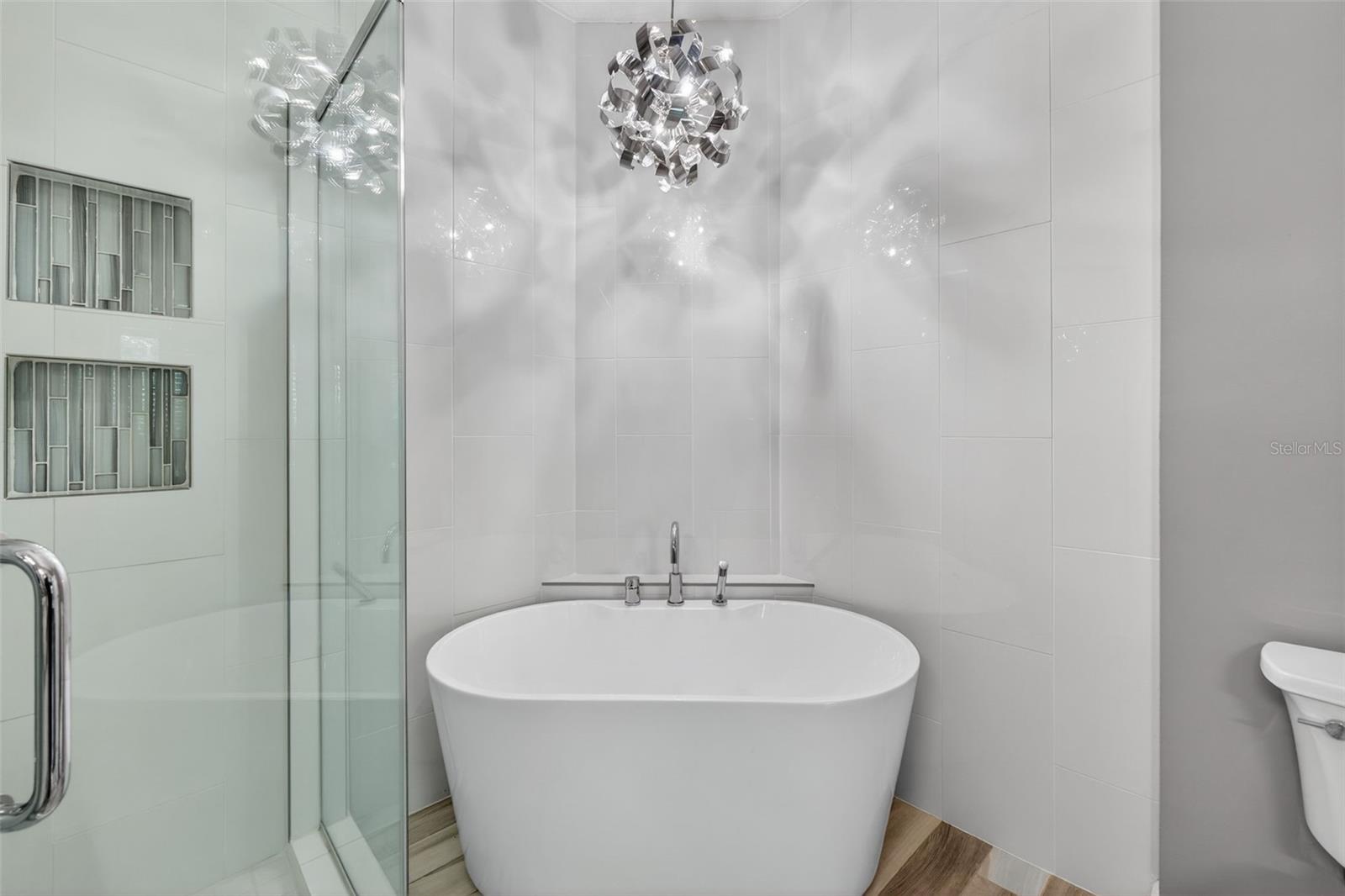 Image 38 of 69 For 701 Westpark Way 101