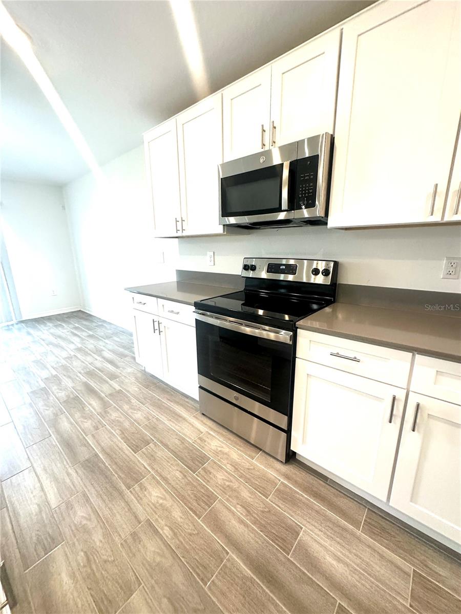 Image 12 of 40 For 2262 Pigeon Plum Drive