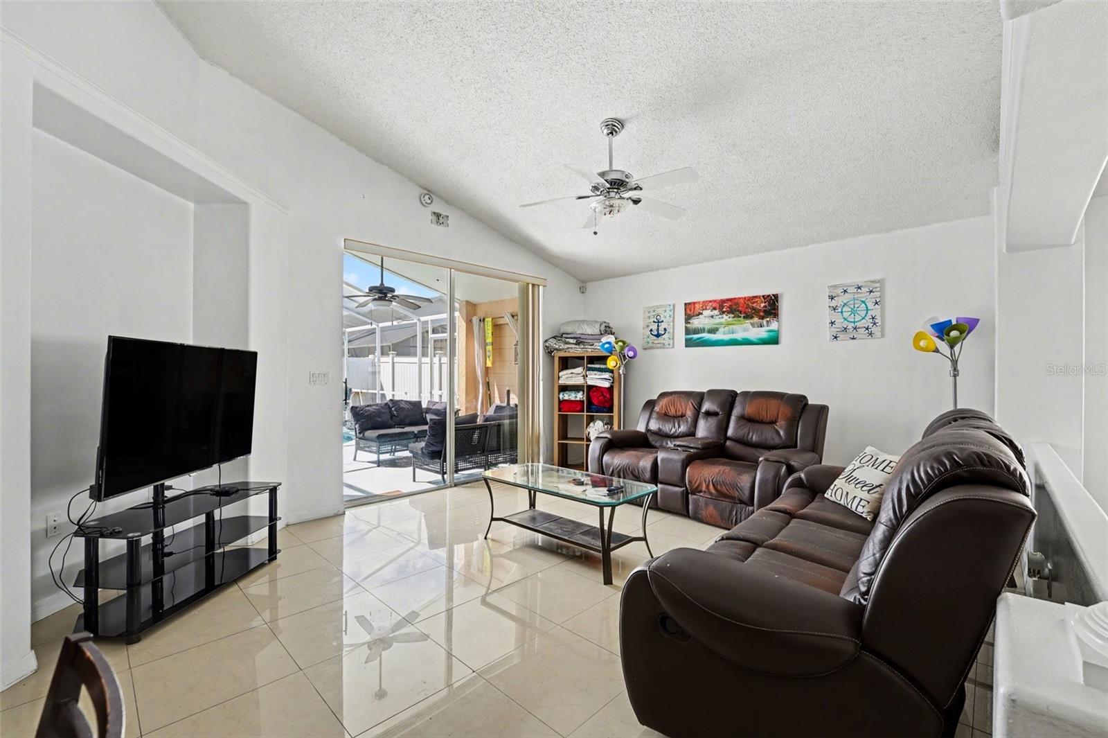 Image 4 of 23 For 4624 Eaglet Lane