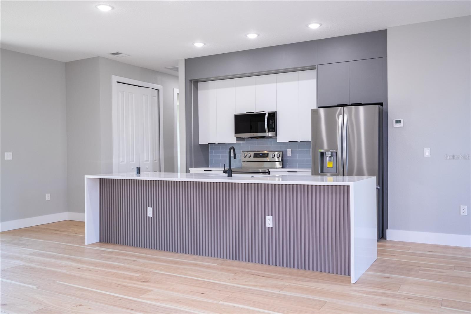 Image 32 of 98 For 70 Mcdill Drive