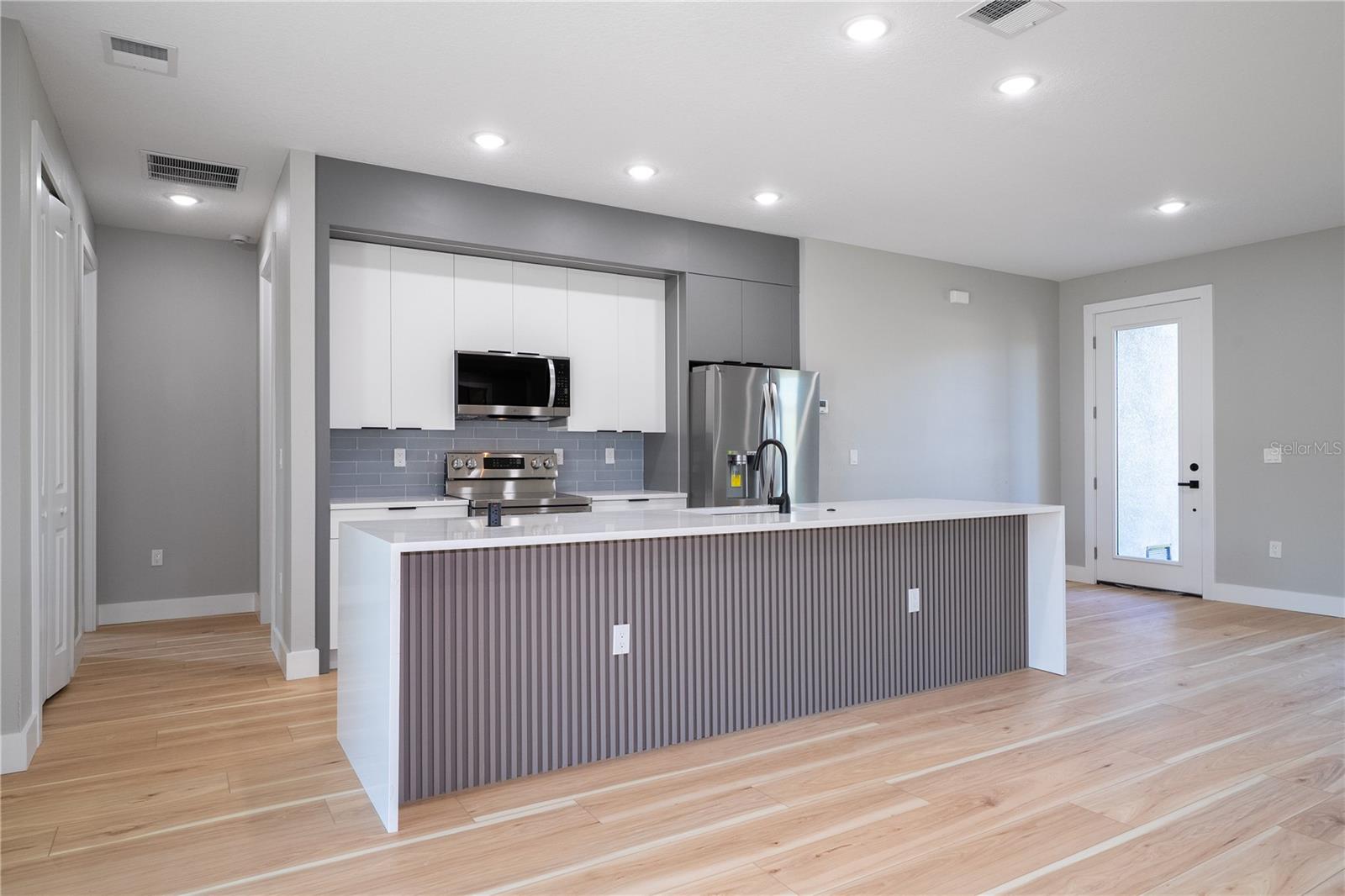 Image 35 of 98 For 70 Mcdill Drive