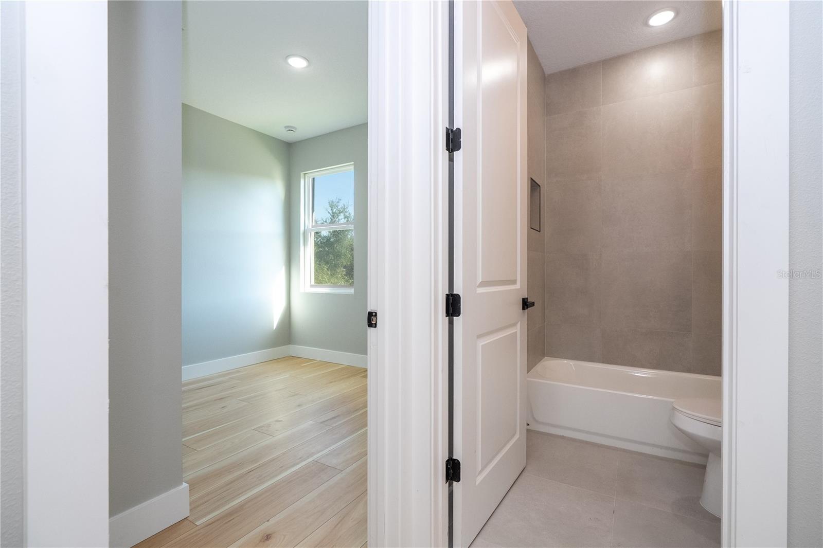 Image 74 of 98 For 70 Mcdill Drive