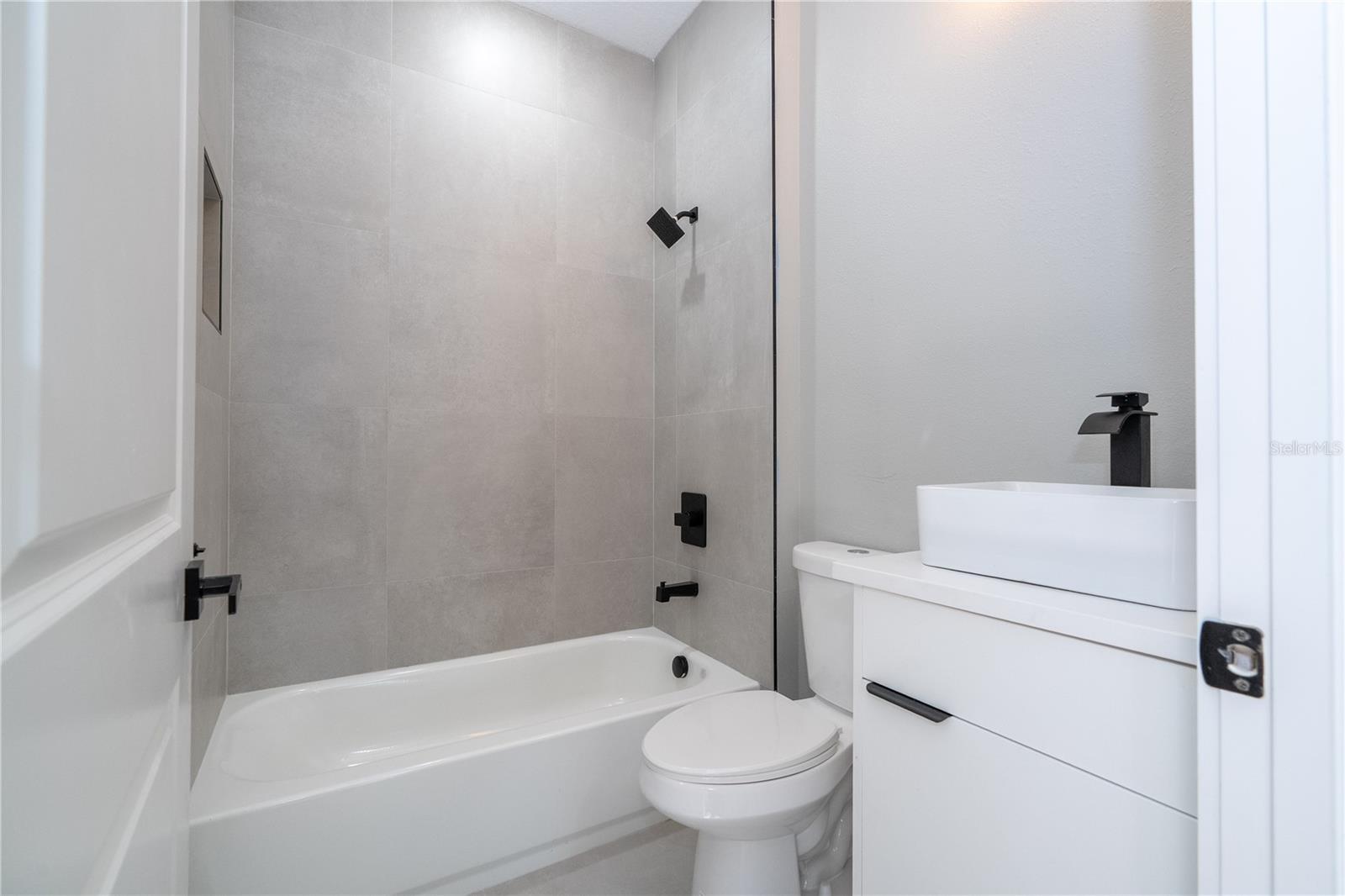 Image 75 of 98 For 70 Mcdill Drive