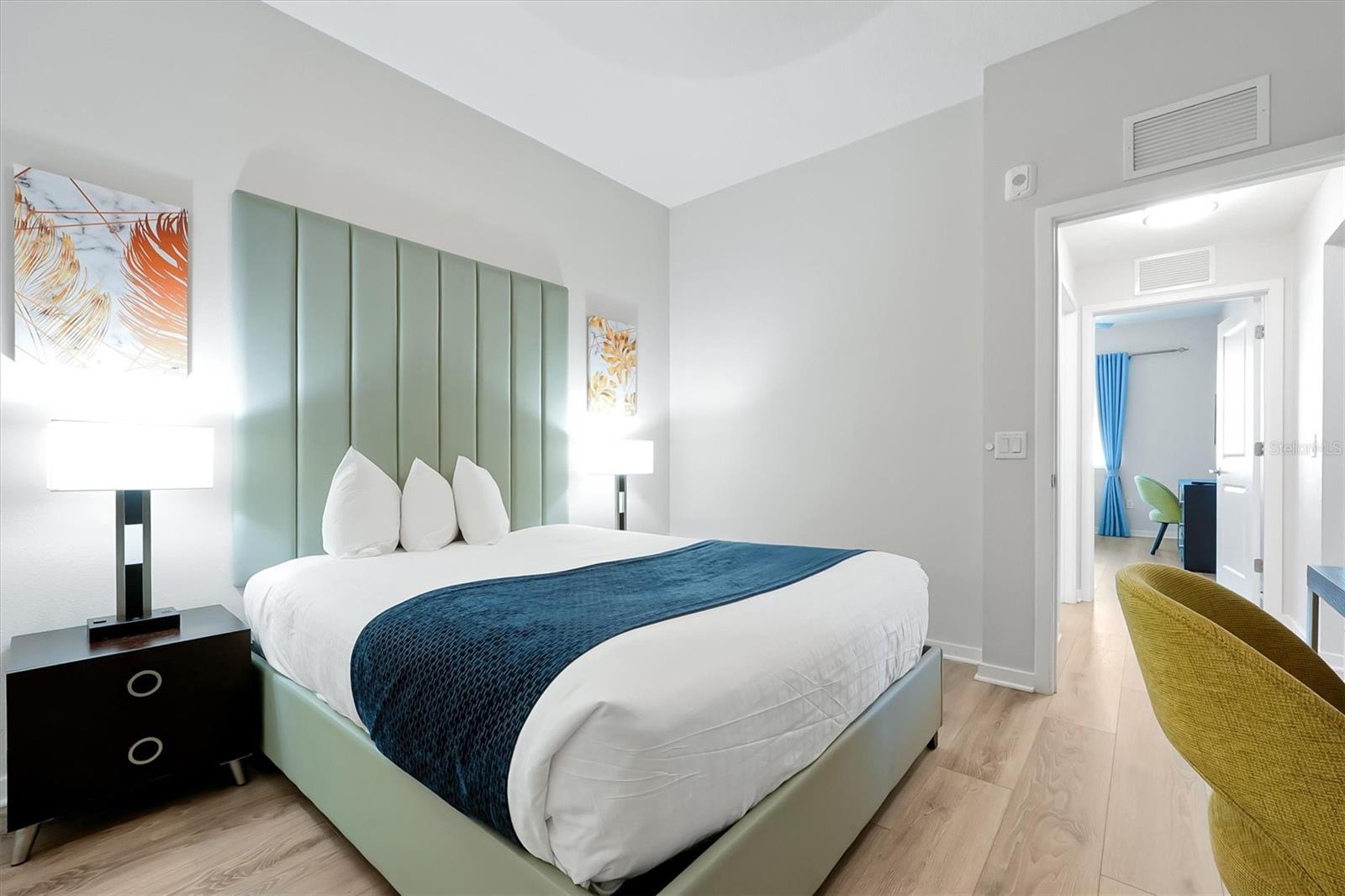 Image 23 of 54 For 4012 Breakview Drive B309