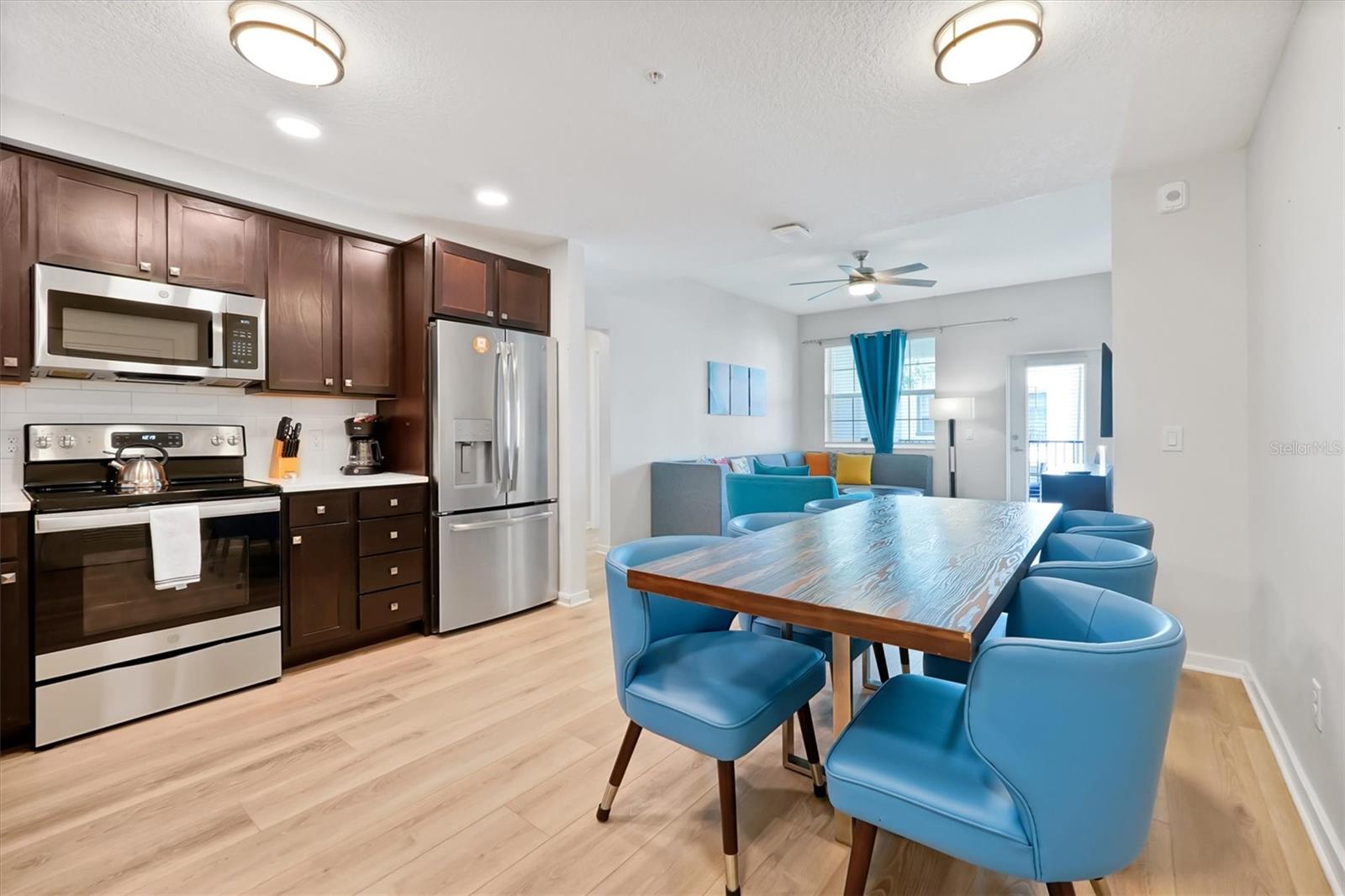 Image 4 of 54 For 4012 Breakview Drive B309