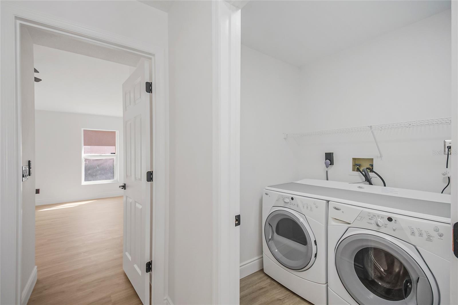 Image 26 of 55 For 808 White Ivey Court