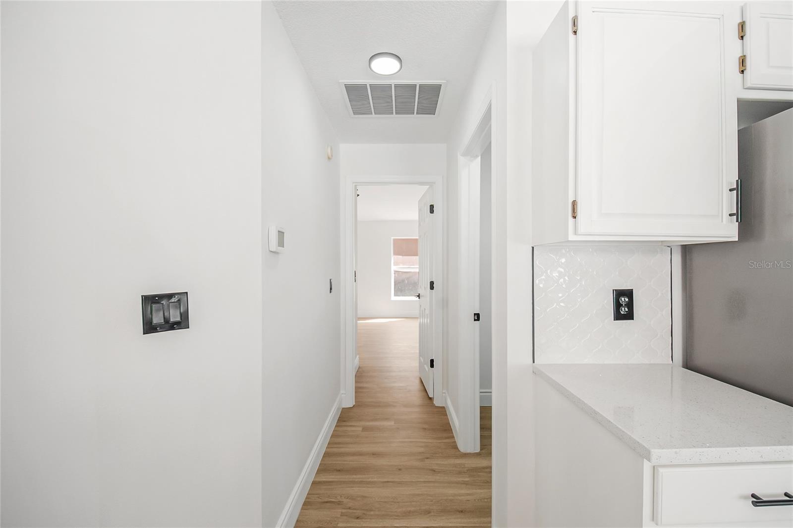 Image 27 of 55 For 808 White Ivey Court