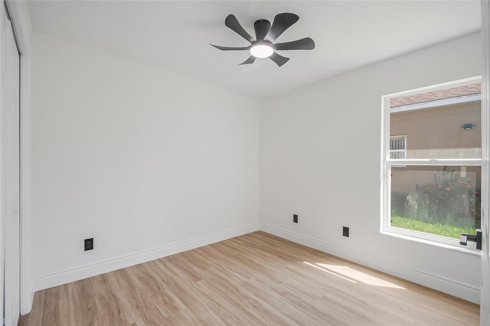 Image 7 of 55 For 808 White Ivey Court