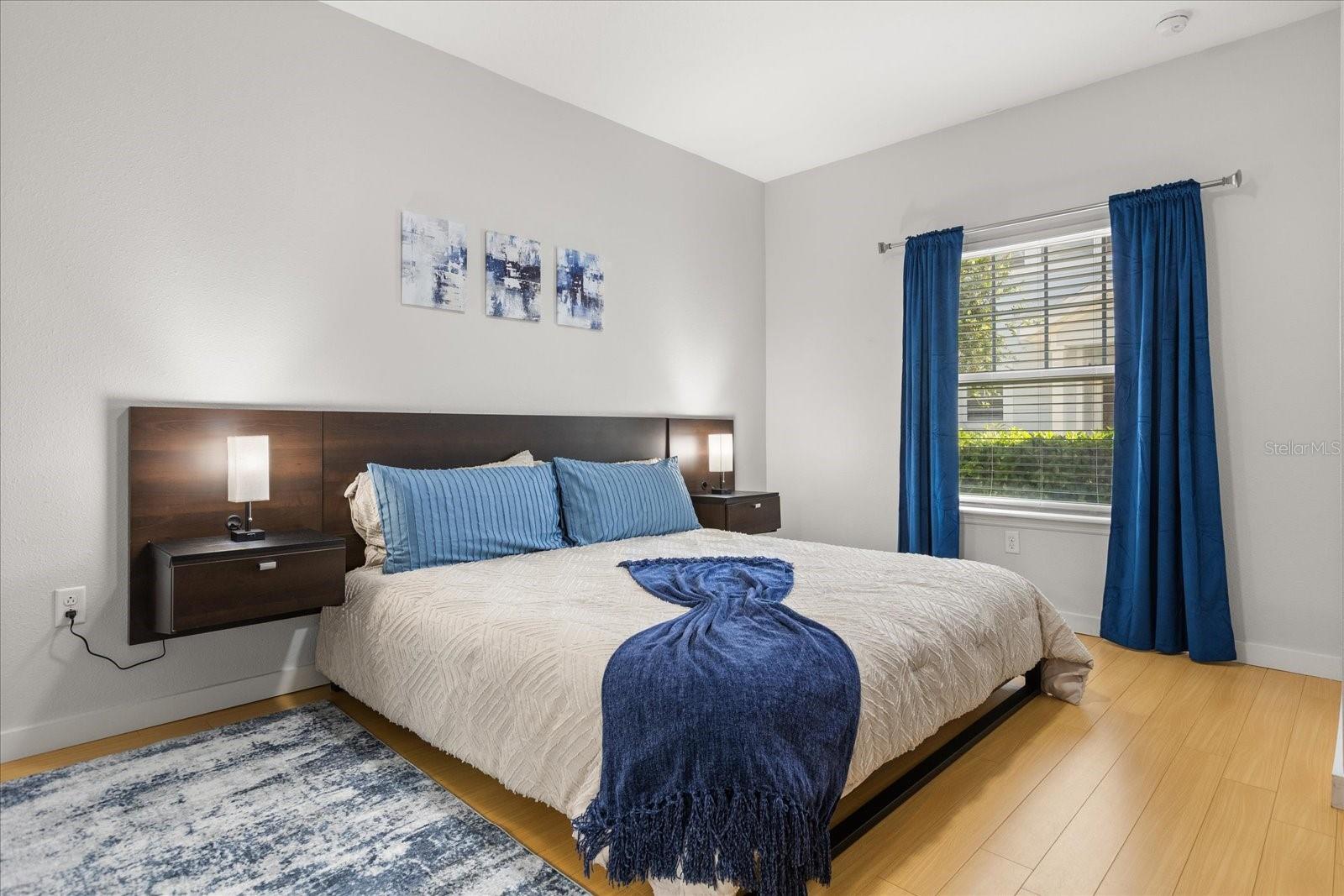 Image 13 of 30 For 5356 Diplomat Court 107