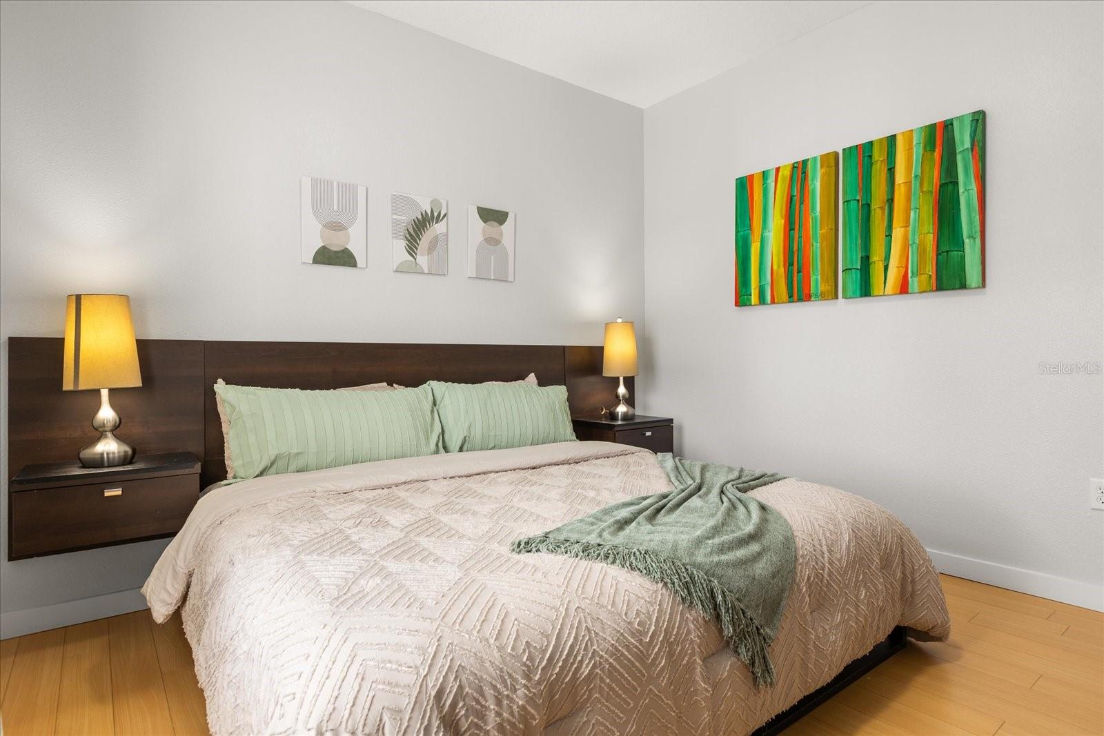 Image 24 of 30 For 5356 Diplomat Court 107