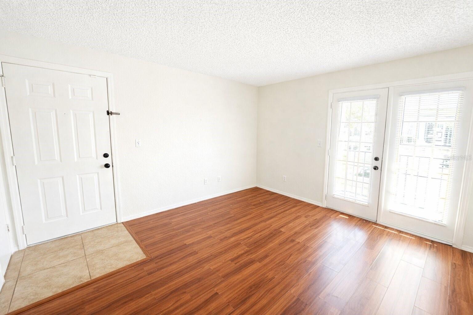 Image 5 of 17 For 2550 Alafaya Trail 10206