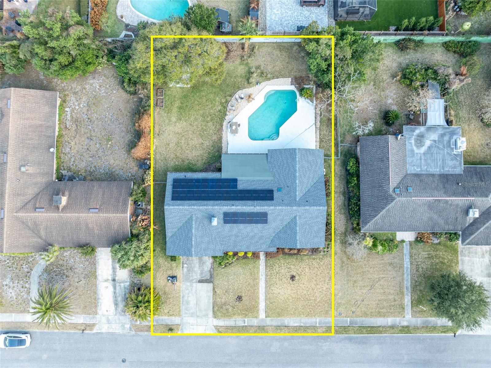 Image 26 of 29 For 815 Arlington Boulevard