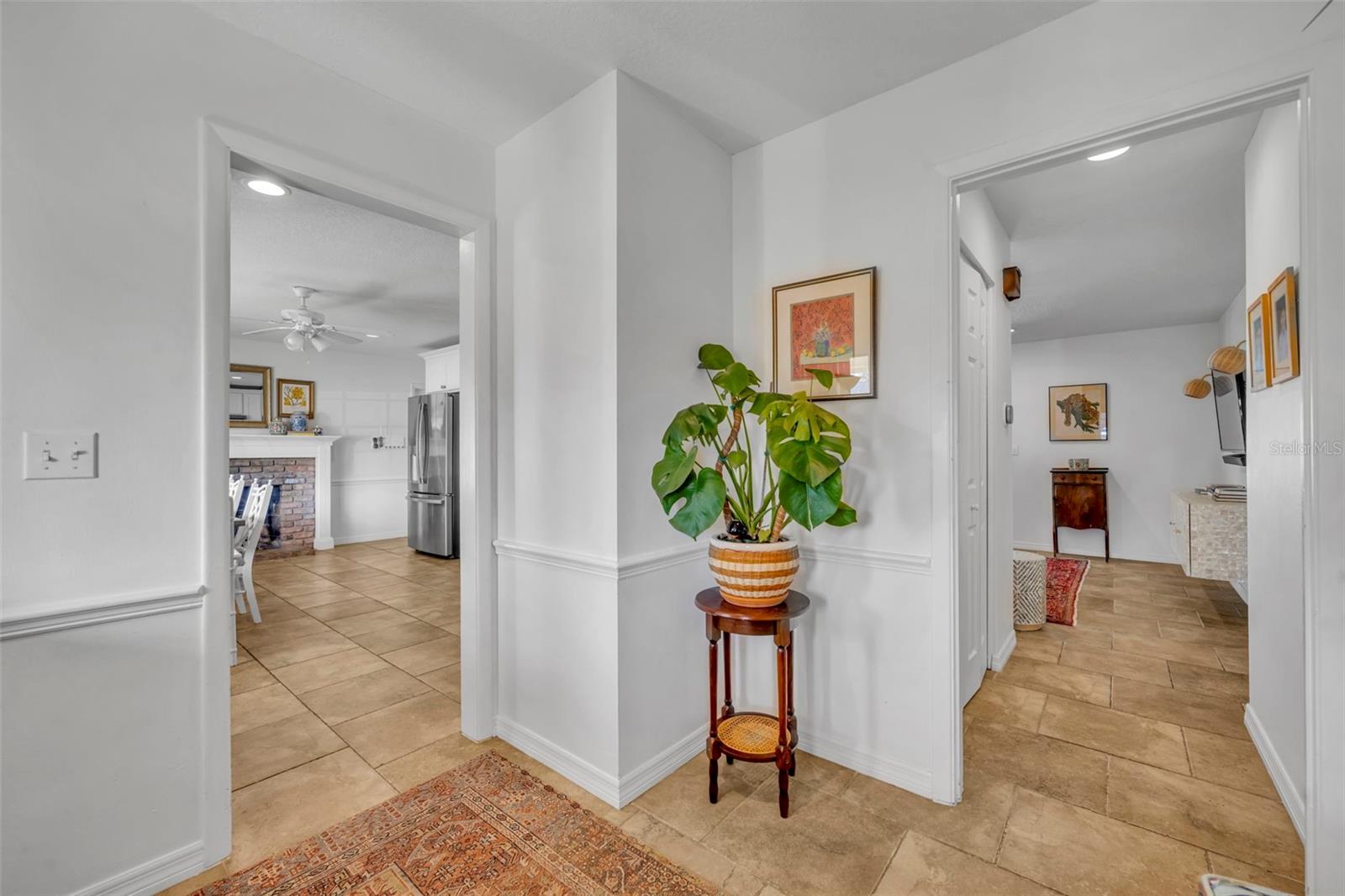 Image 4 of 29 For 815 Arlington Boulevard