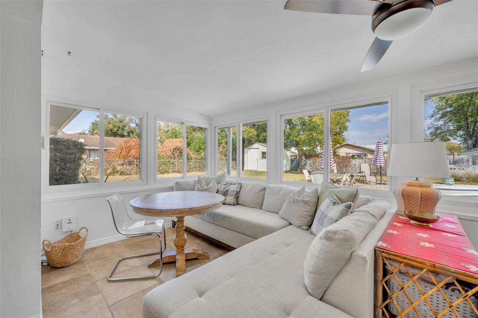 Image 8 of 29 For 815 Arlington Boulevard