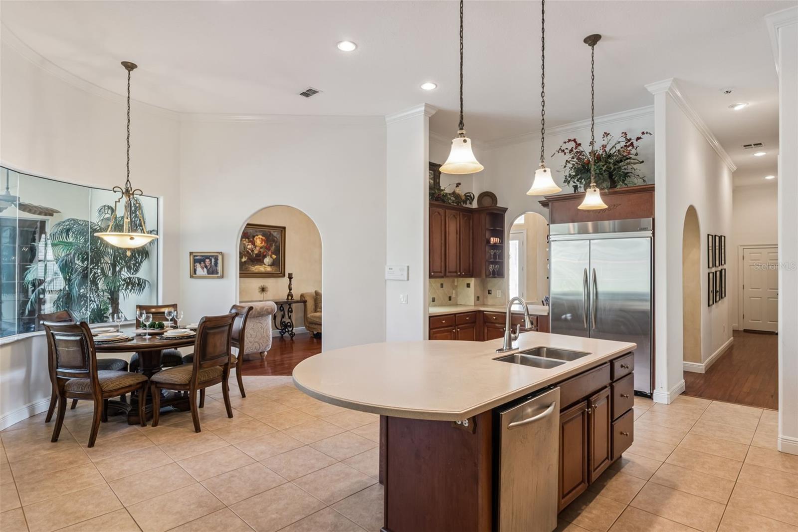 Image 10 of 49 For 814 Miami Springs Drive