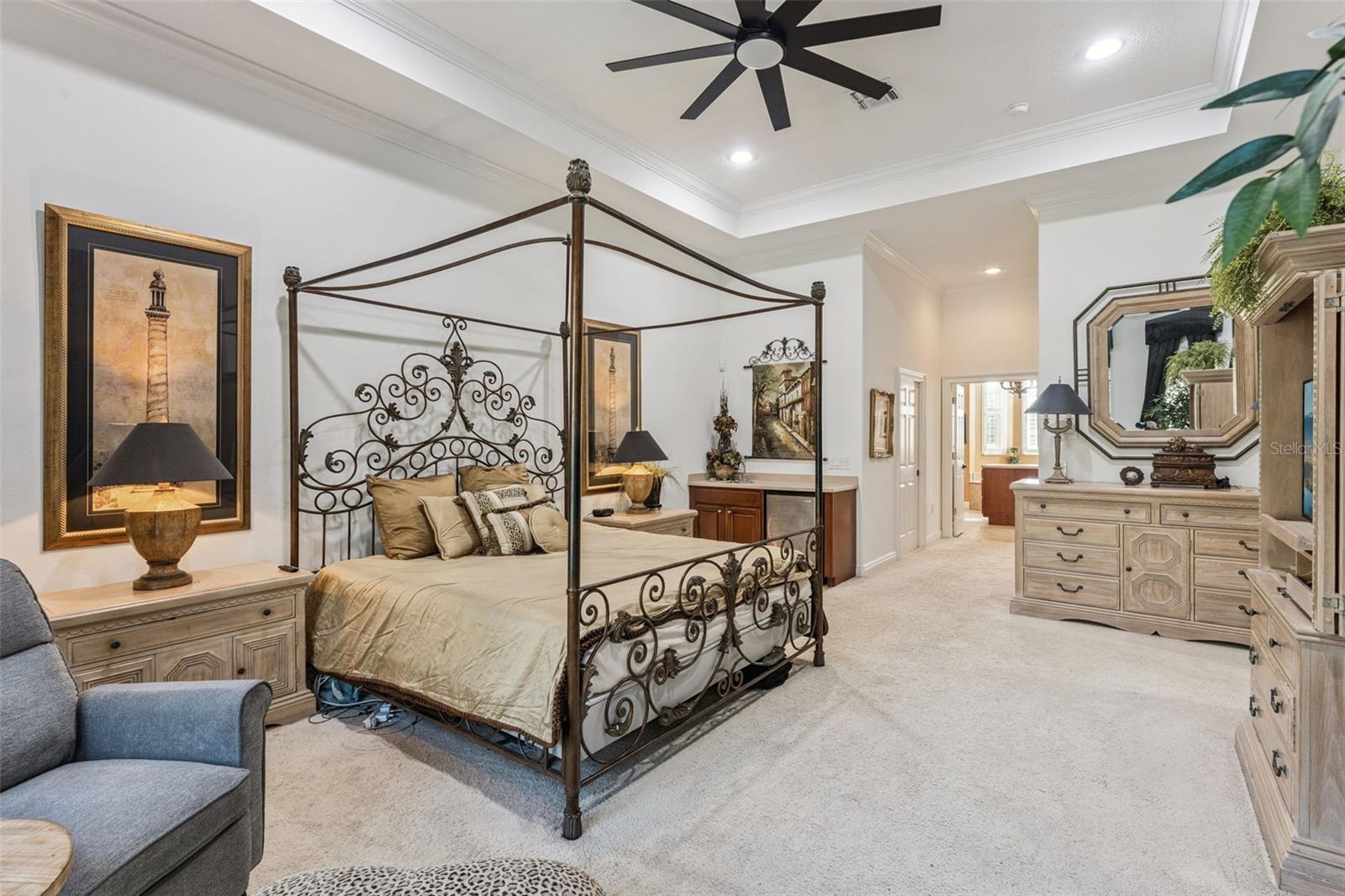 Image 15 of 49 For 814 Miami Springs Drive