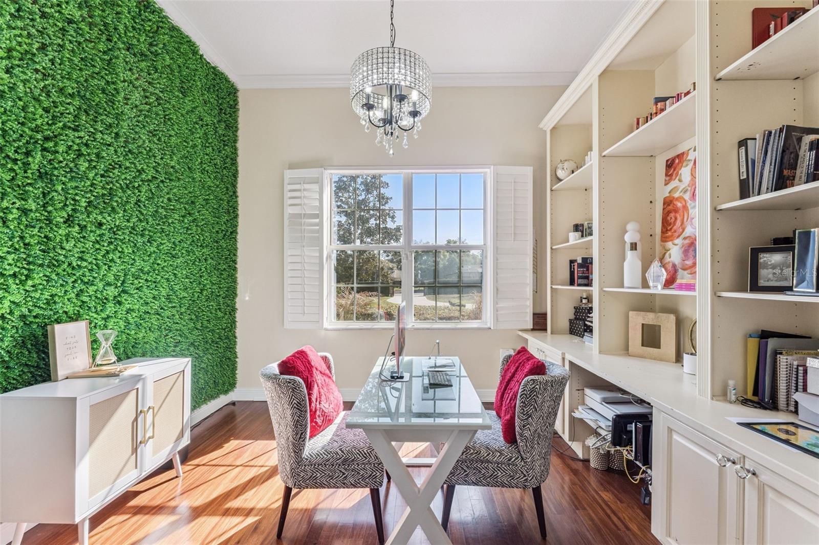 Image 28 of 49 For 814 Miami Springs Drive