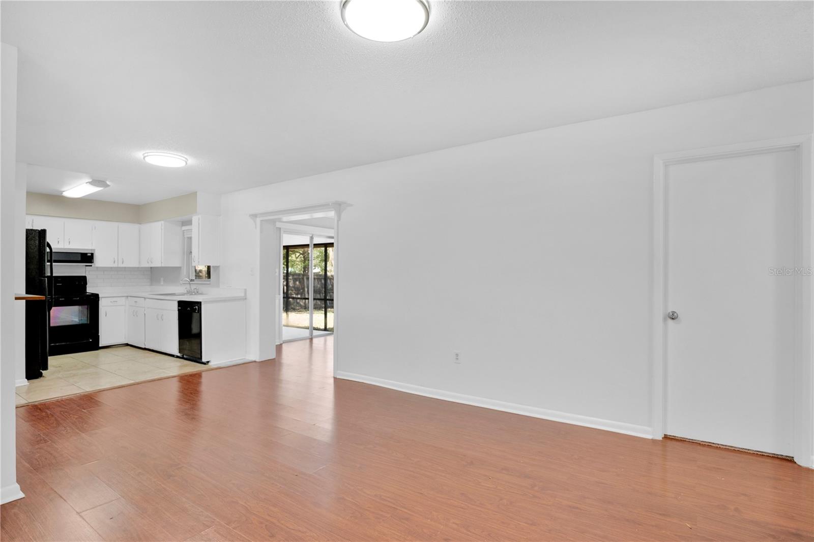 Image 12 of 26 For 4521 Conway Gardens Road