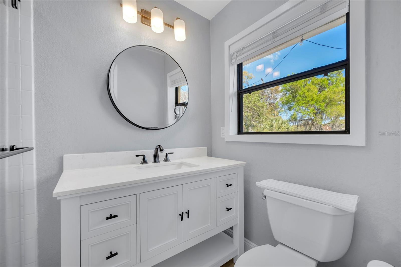 Image 17 of 28 For 1081 Lake Weldona Drive