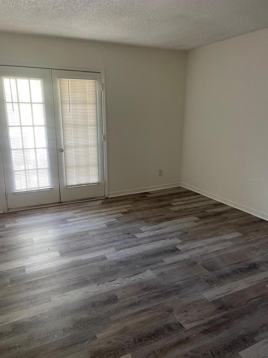 Image 5 of 14 For 4059 Dijon Drive 4059j