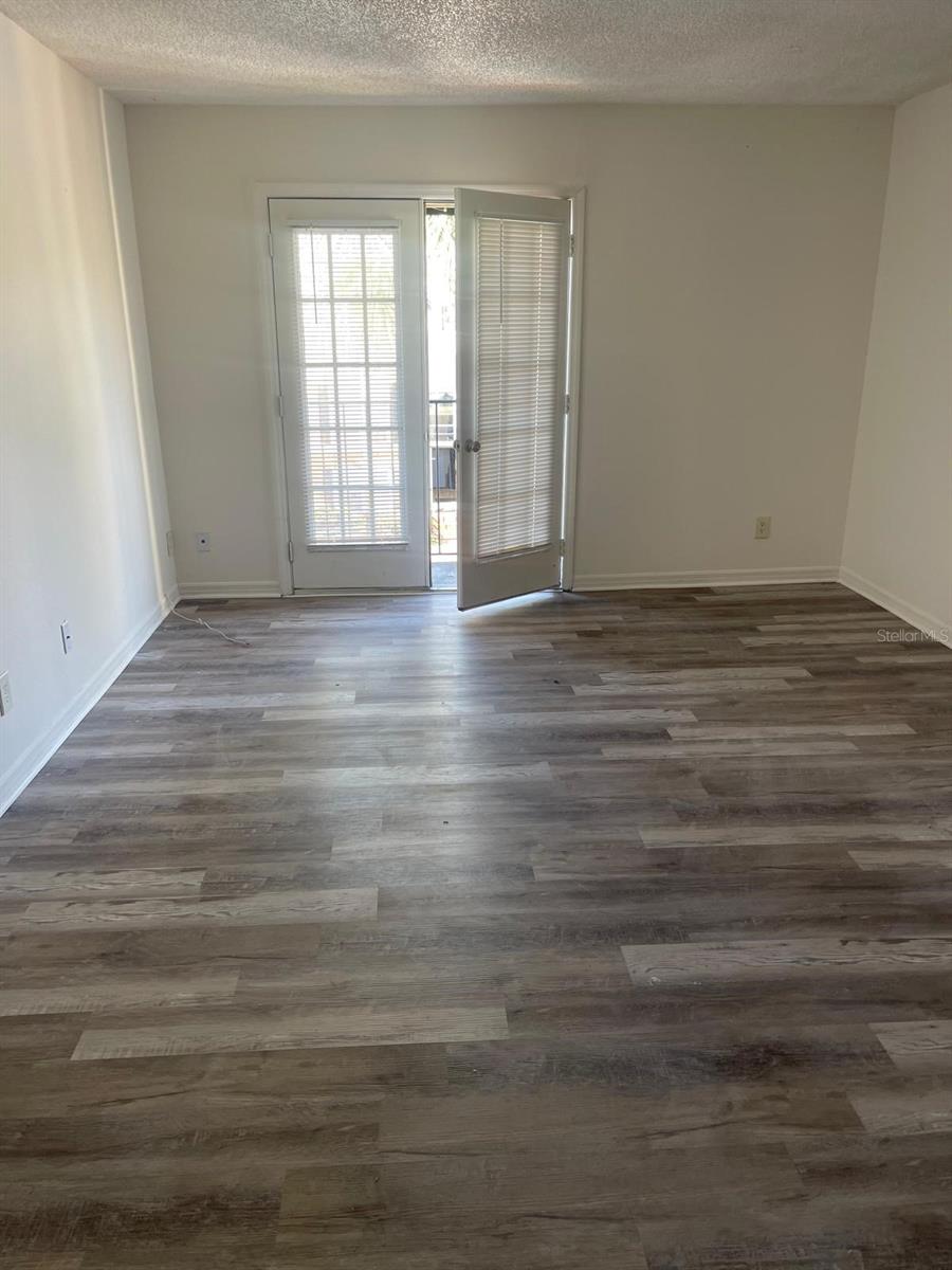 Image 7 of 14 For 4059 Dijon Drive 4059j