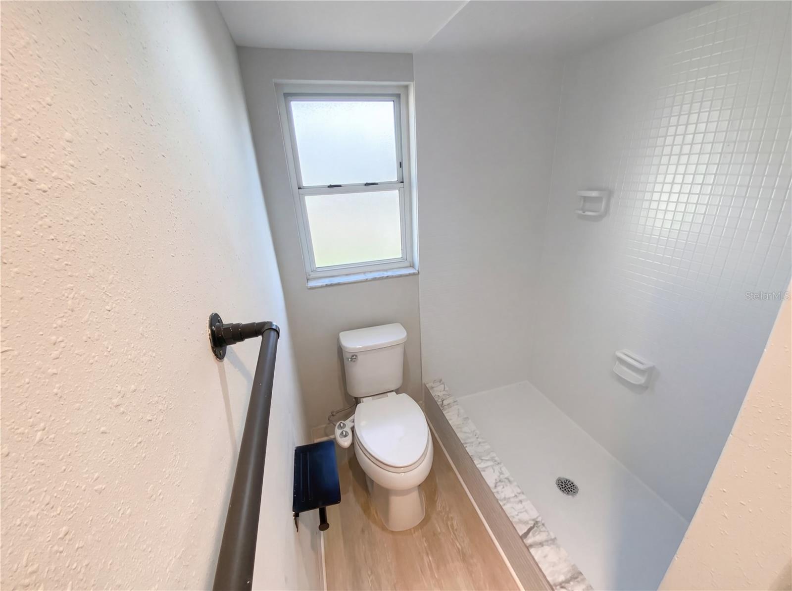 Image 10 of 37 For 408 Ocean Court