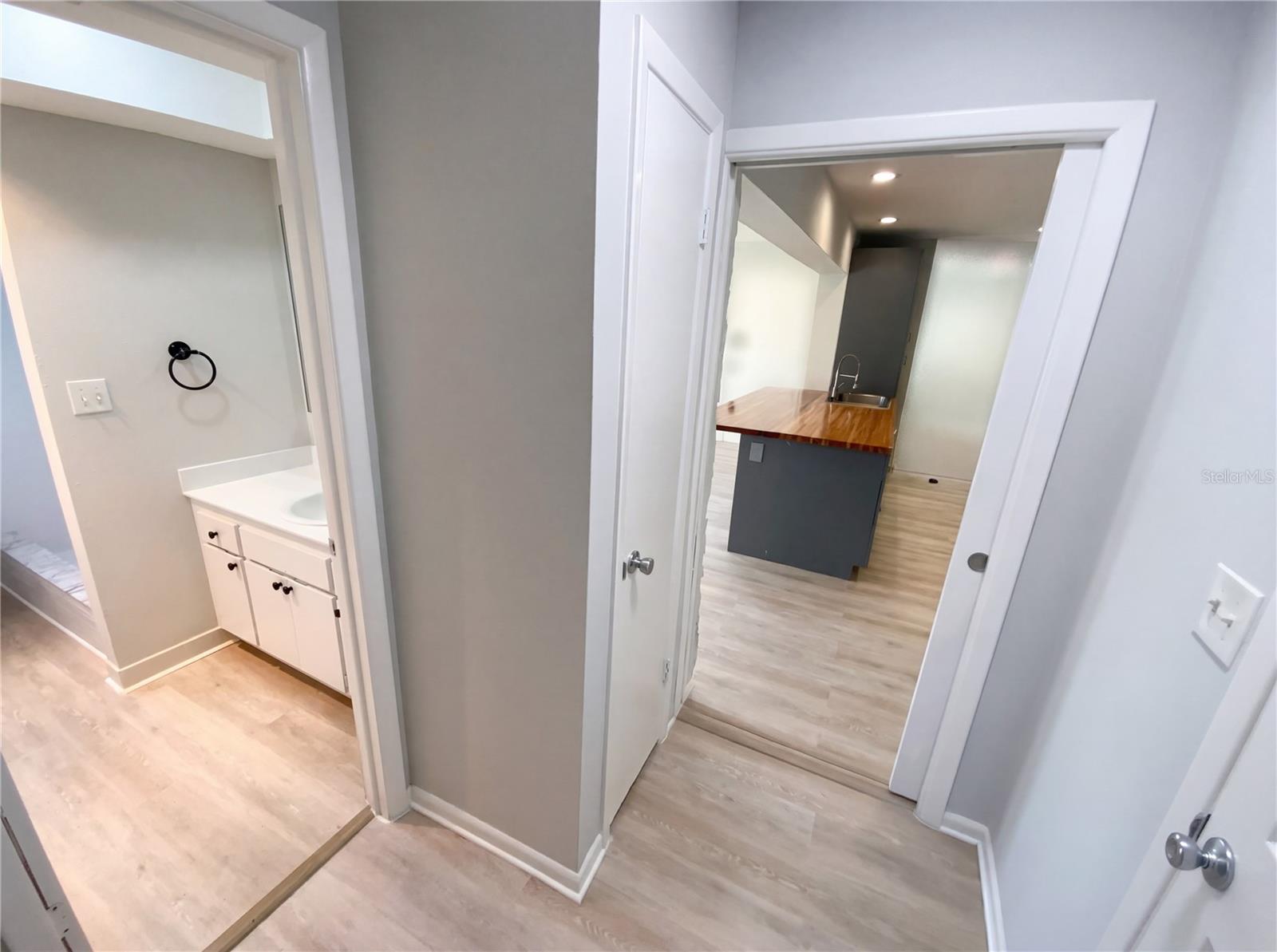 Image 14 of 37 For 408 Ocean Court