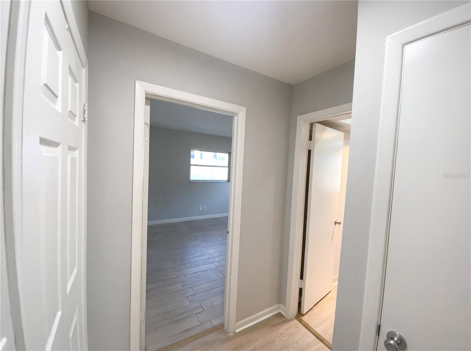 Image 15 of 37 For 408 Ocean Court