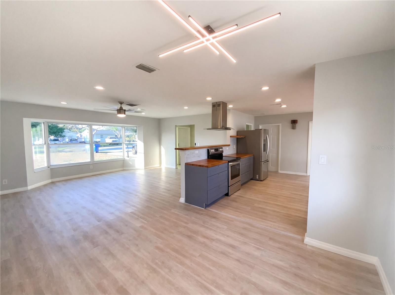 Image 26 of 37 For 408 Ocean Court