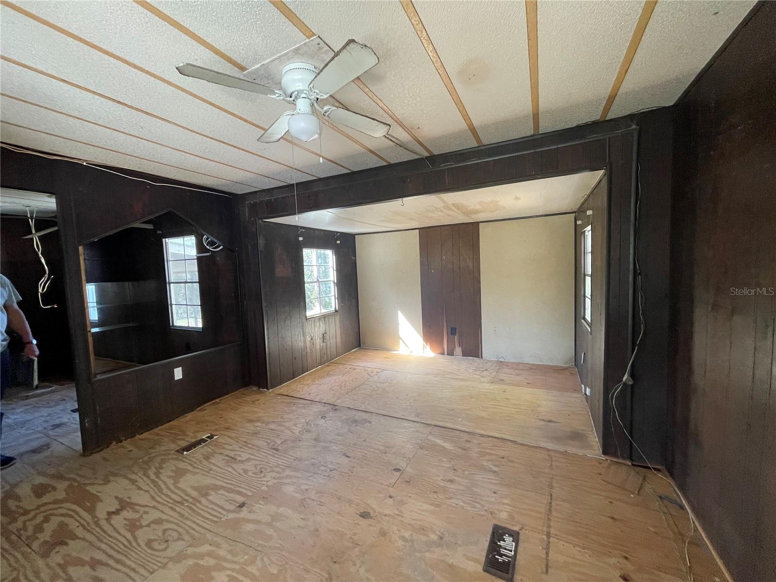 Image 6 of 26 For 31725 Spruce Drive